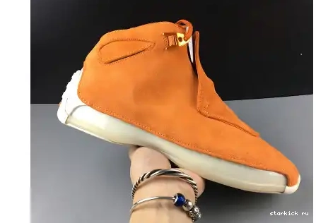 AA2494-801 Retro 18 AA2494-801 Orange Campfire Jordan  0528